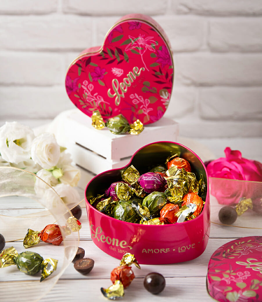 Cioccolato per San Valentino, l'eleganza di Leone non delude mai.